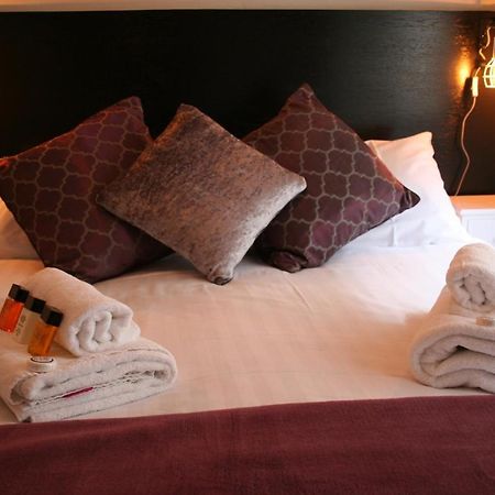 Hotel The Lady Elizabeth à Sudbury  Extérieur photo