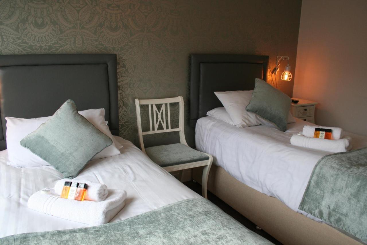 Hotel The Lady Elizabeth à Sudbury  Extérieur photo