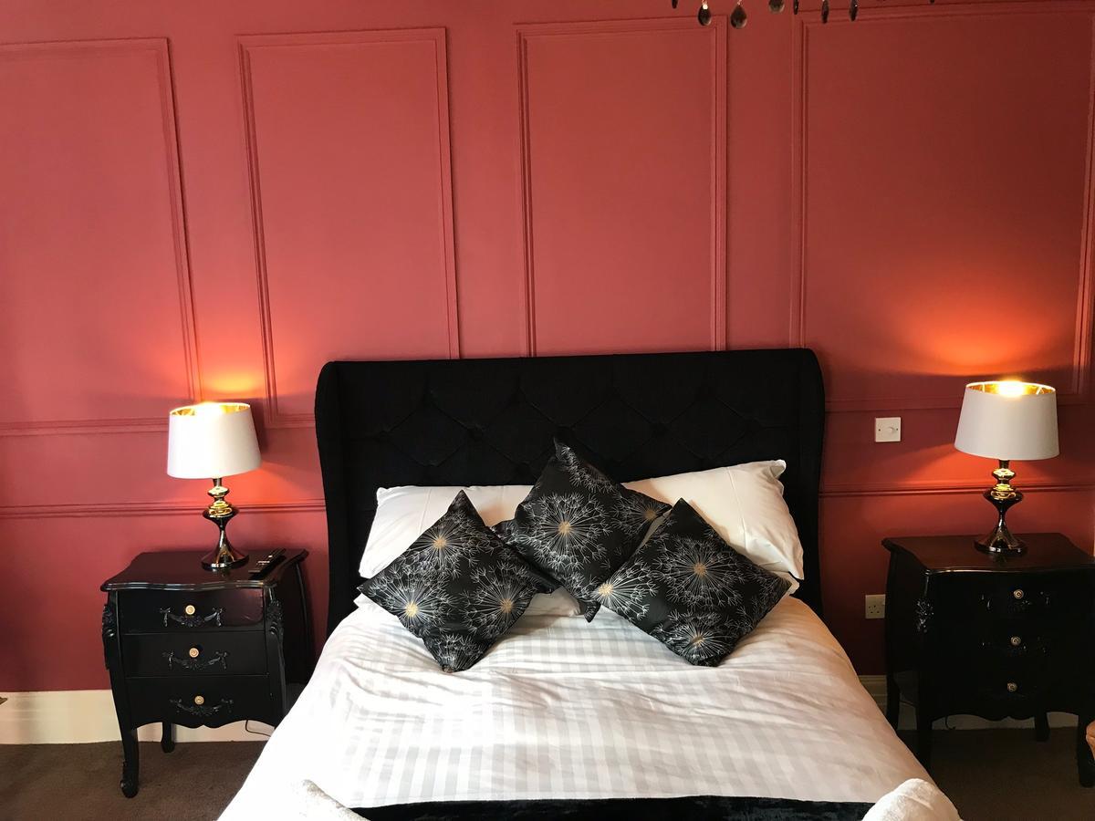 Hotel The Lady Elizabeth à Sudbury  Extérieur photo